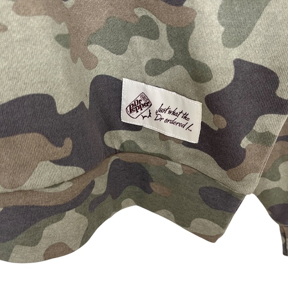Dr. Pepper Camo Sweatshirt Women’s Small - Picture 5 of 11